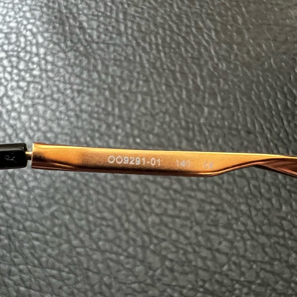 Sunglasses - Picture 8 of 11